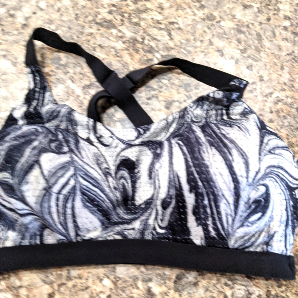 VS sport bra 36 D